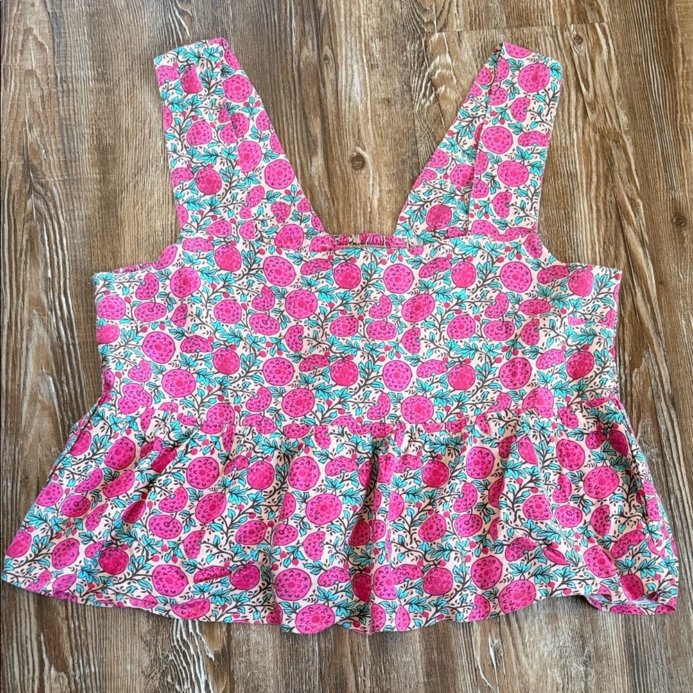 Natural life floral cropped top
